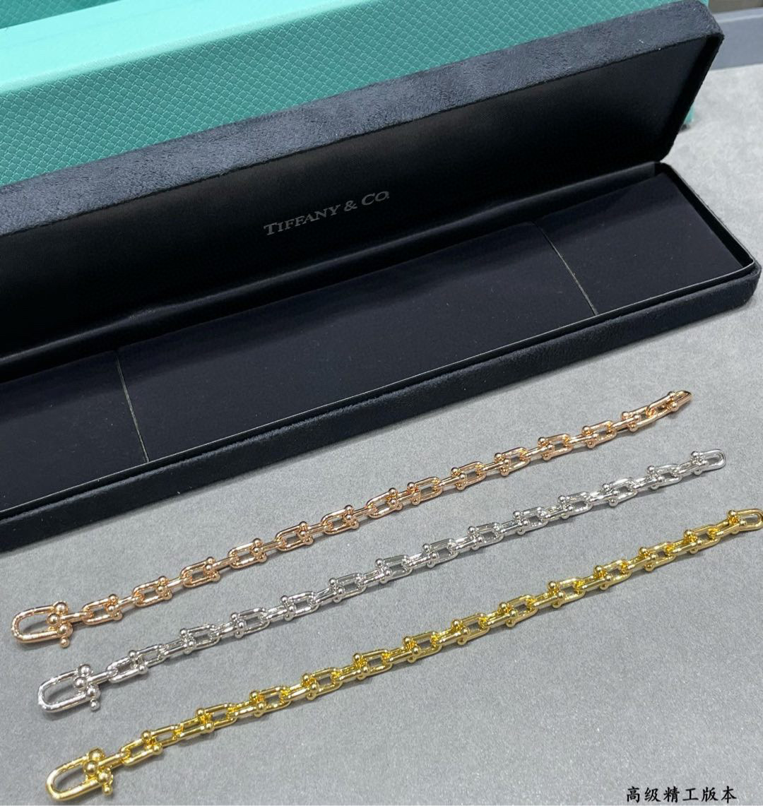 👑Tiffany 蒂芙尼 关节 手链  各大网红博主 TiffanyHardWear火爆开启 U型 关节