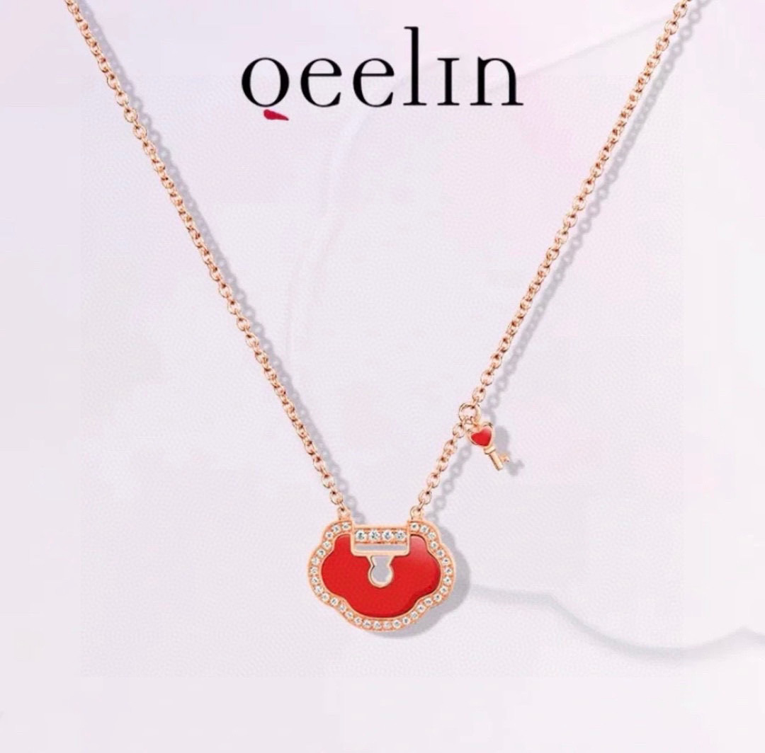 👑 各路网红明星同款 Qeelin 麒麟 情人节爆款 小红锁 项链 为爱而至，在红玛瑙的炽烈纯粹中，跃动