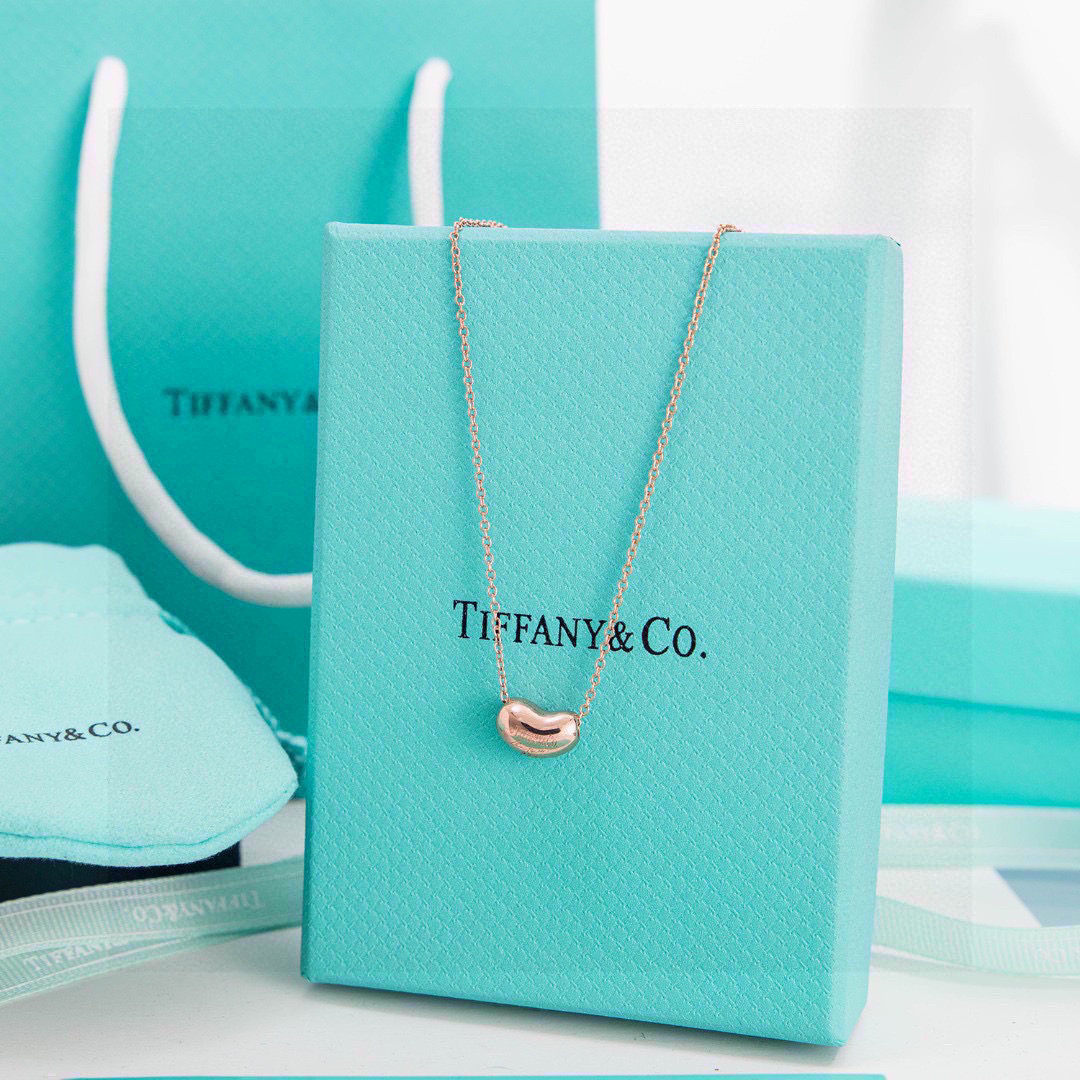 👑9⃣2⃣5⃣tiffany蒂芙尼豆豆项链 纯银材质，一直被客人问的相思豆来啦📣，正反面双带，正面和吊牌