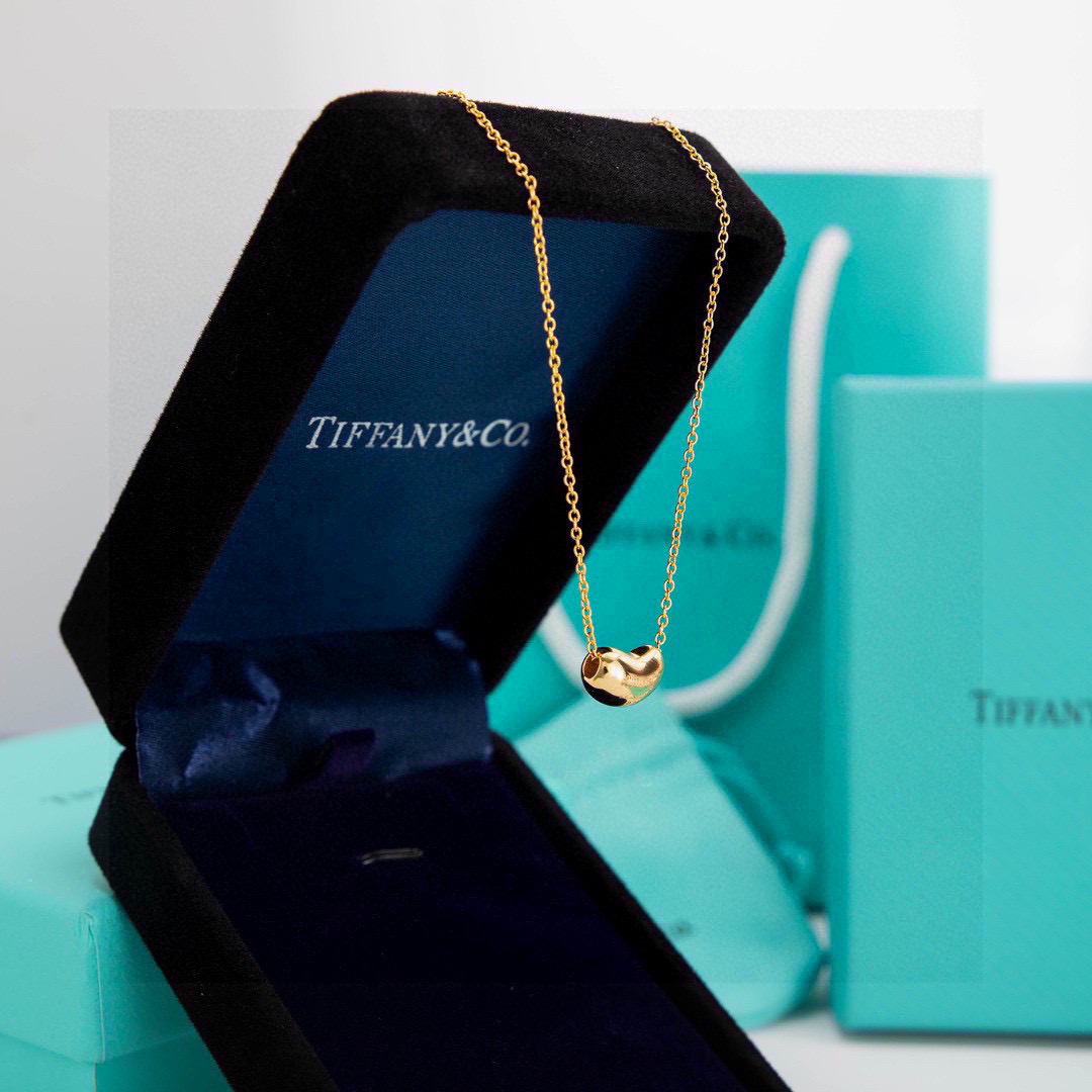 👑9⃣2⃣5⃣tiffany蒂芙尼豆豆项链 纯银材质，一直被客人问的相思豆来啦📣，正反面双带，正面和吊牌