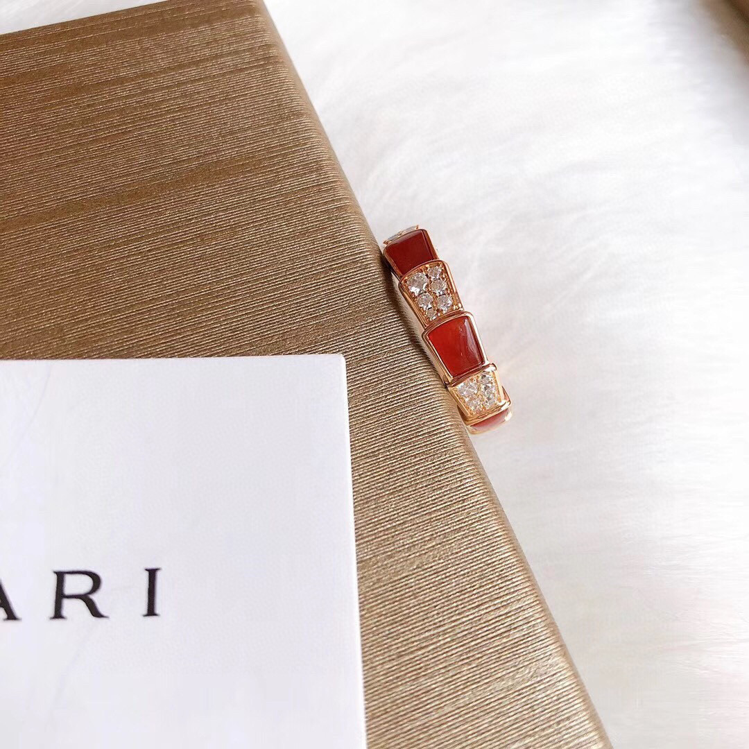 👑Bvlgari 宝格丽 serPenti系列 红蛇 宽版戒指 精选德国进口材质电镀18k玫瑰金 超精工