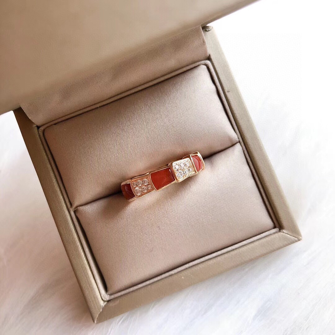 👑Bvlgari 宝格丽 serPenti系列 红蛇 宽版戒指 精选德国进口材质电镀18k玫瑰金 超精工