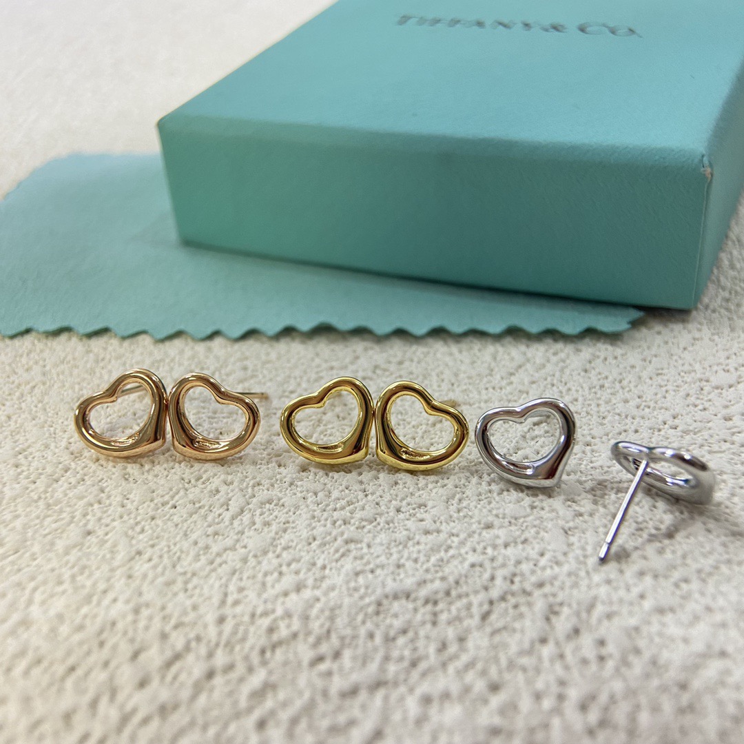 NO:643142,Tiffany earrings new hollow glossy love earrings, fine jewelry, tiffany19860909蒂芙尼耳钉 新品镂空光面爱心耳钉,饰品精品,tiffany,Jewelry