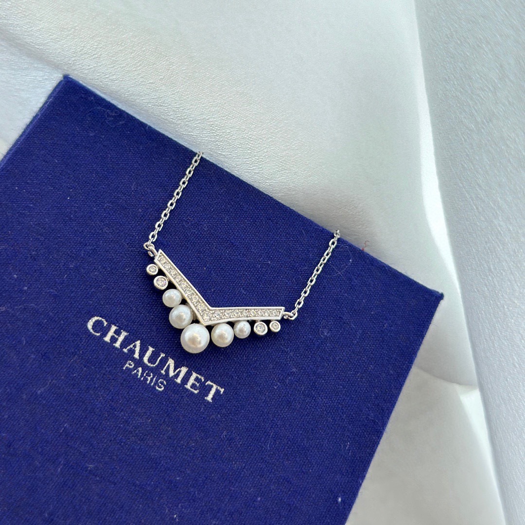 Chanel Haute Joaillerie Fine Jewelry Earrings Necklace Ring Ref 4