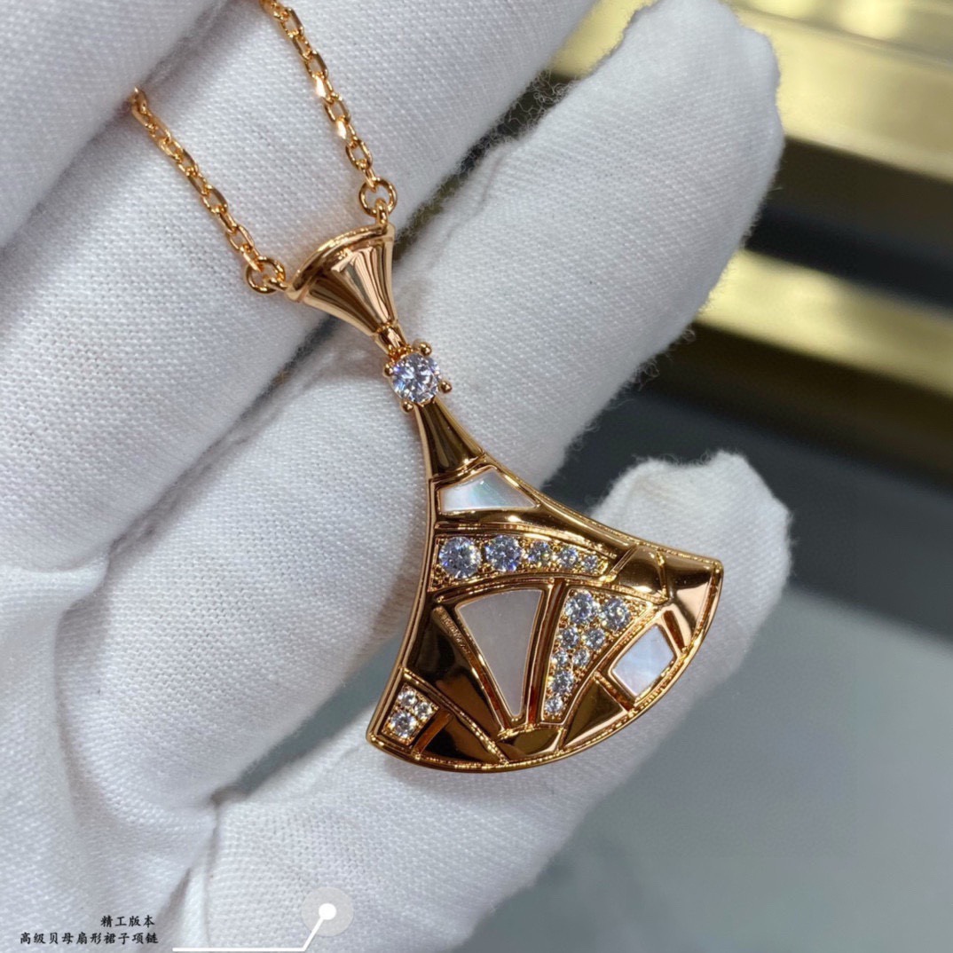 Bvlgari 宝格丽珐琅大号 裙子 项链 Diva系列