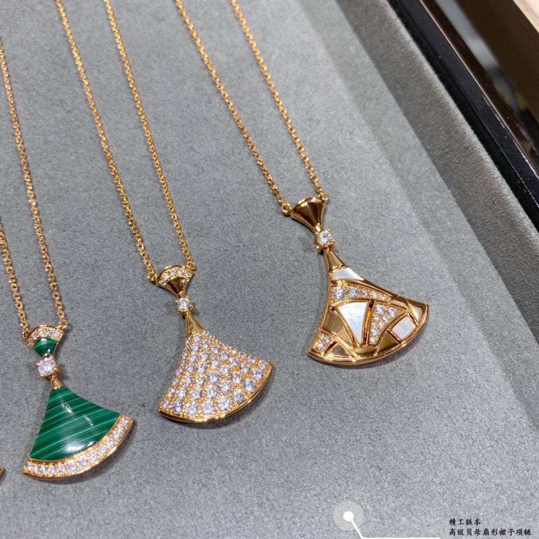 Bvlgari 宝格丽珐琅大号 裙子 项链 Diva系列