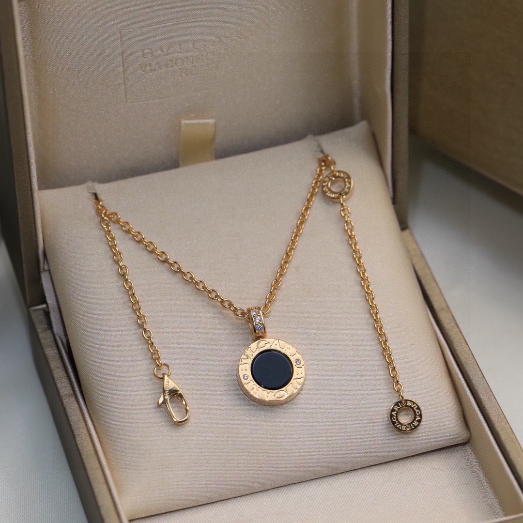 Bvlgari 宝格丽黑白贝壳双面旋转项链 CNC 高版本 电镀18k金 采用cnc 精雕18k金工艺