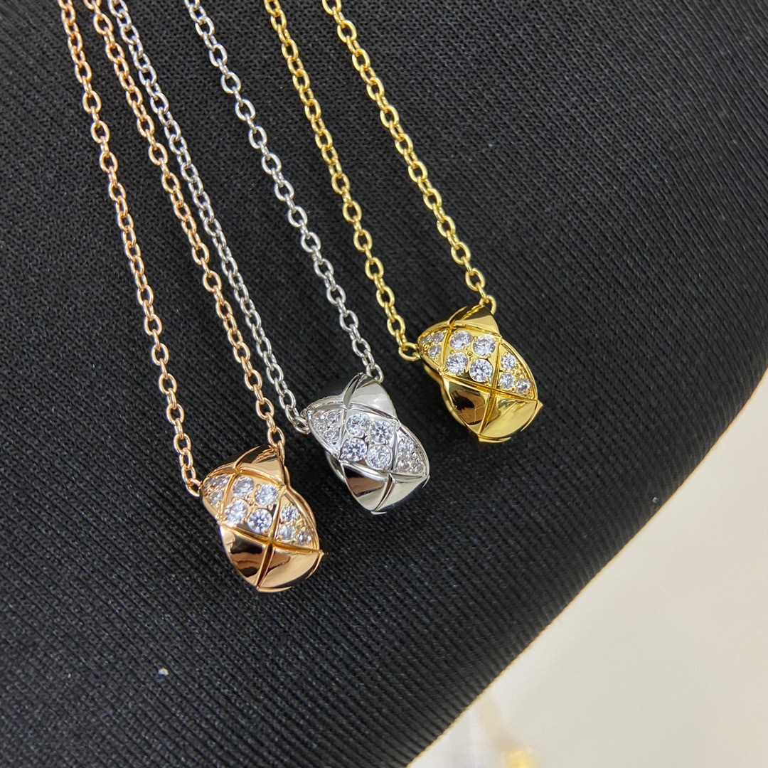 NO:923745,Chanel necklace19860909香奈儿项链 XNXL-新品镶钻菱格coco项链 实拍香奈儿菱格带斜钻项链、玫瑰金、白金色、黄金色60,饰品精品,chanel,loro piana,necklace,gold,Jewelry