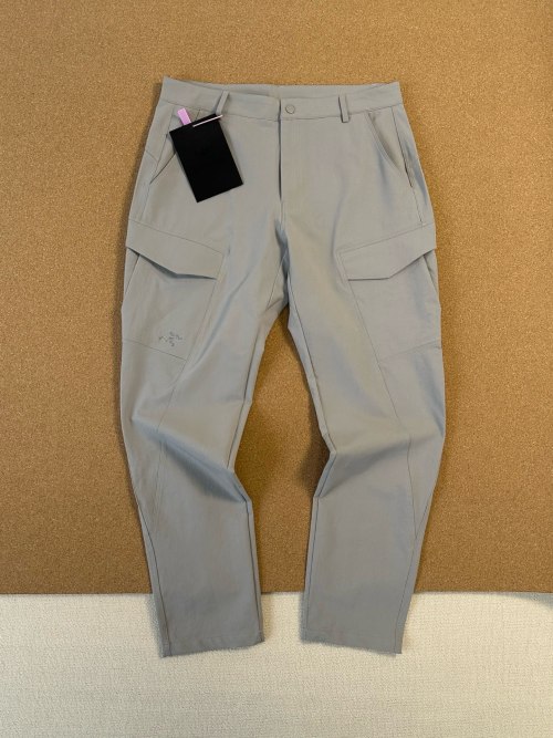 Pantalones Cargo Rectos Arcteryx: Comodidad y Estilo para Actividades al Aire Libre 16 Pantalones Cargo Rectos Arcteryx: Comodidad y Estilo para Actividades al Aire Libre
