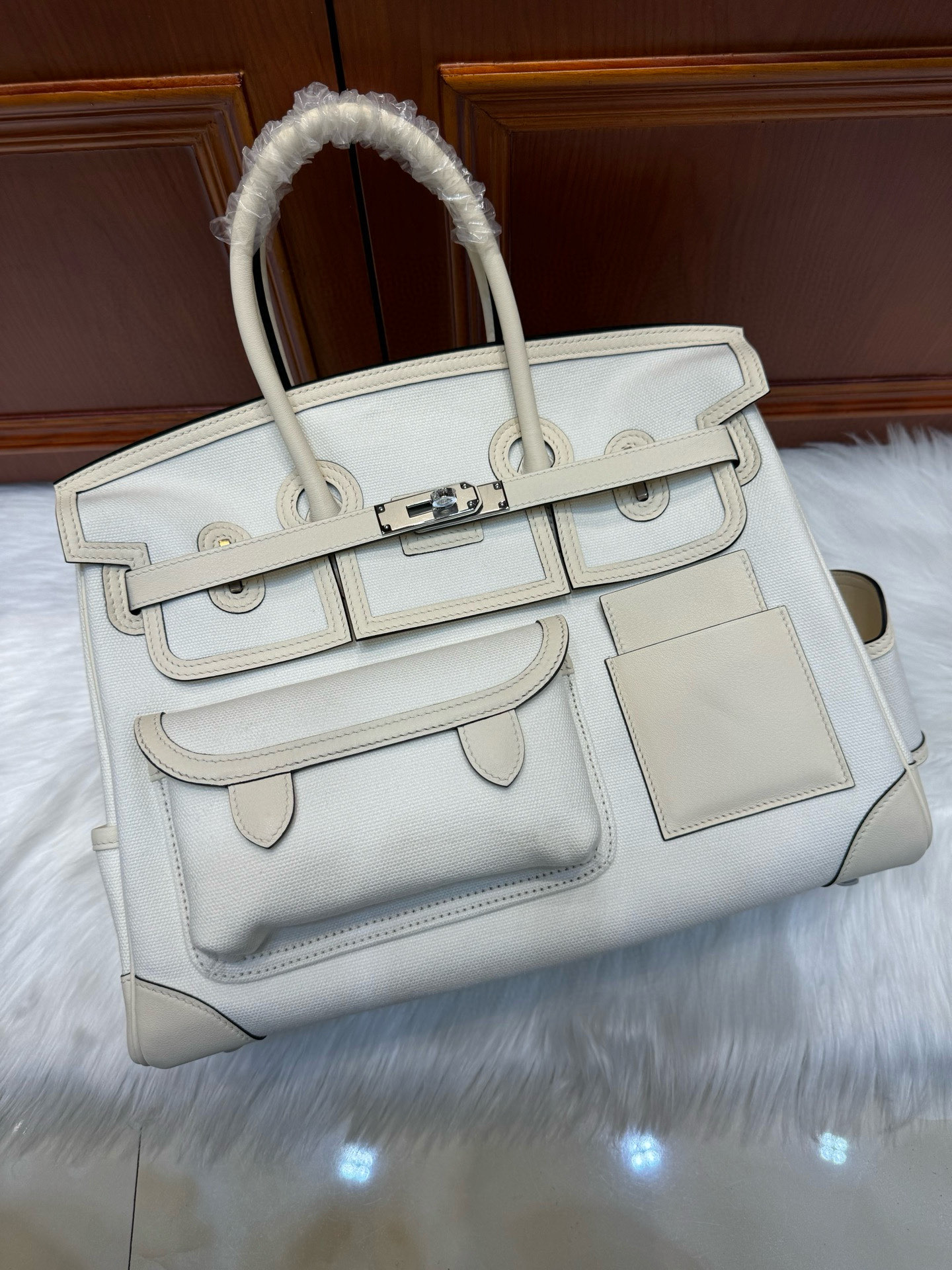 NO:699573,Spot platinum Birkin Cargo 35Cm cream white swift canvas silver buckle,Hermes,hermes,stuart weitzman,Hermes,19860909现货 铂金 Birkin Cargo 35Cm 奶油白 swift拼帆布 银扣,爱马仕,hermes,stuart weitzman,Hermes,,Bag