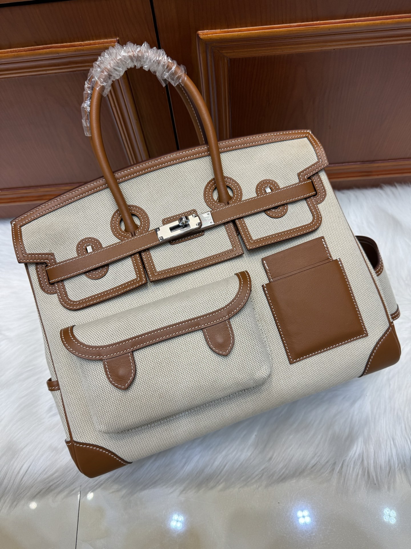 NO:699575,Spot platinum Birkin Cargo 35Cm golden brown swift with rice white canvas silver buckle, Hermes, hermes, stuart weitzman, Hermes,19860909现货 铂金 Birkin Cargo 35Cm 金棕swift拼米白帆布 银扣,爱马仕,hermes,stuart weitzman,Hermes,,Bag