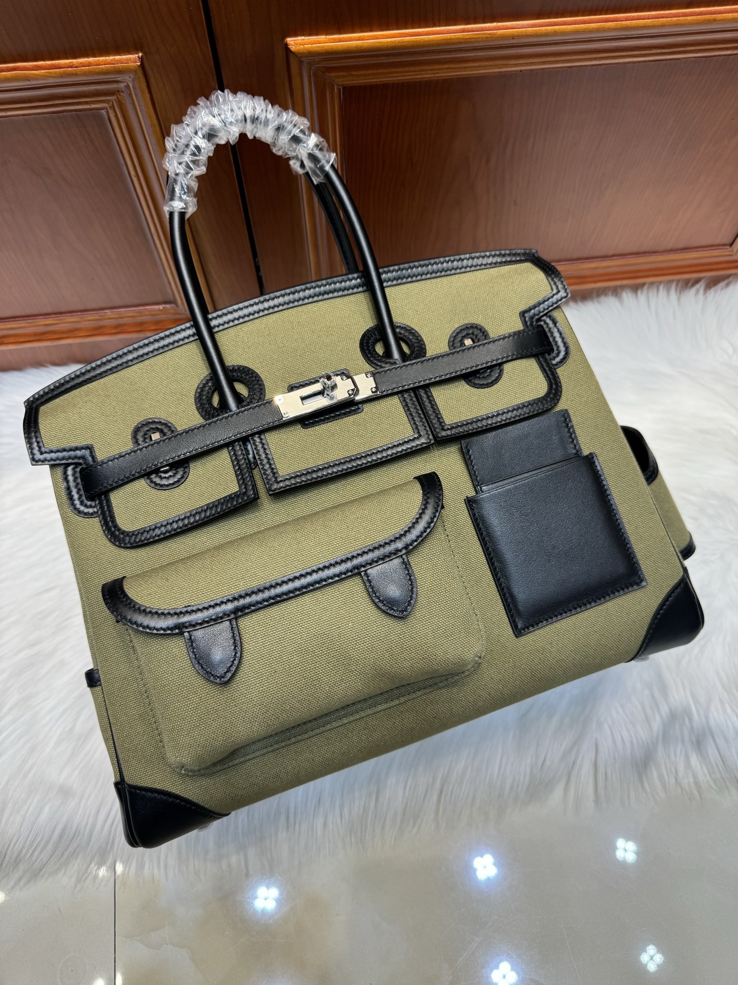 NO:699581,Spot platinum Birkin Cargo 35Cm black swift with army green canvas silver buckle, Hermes, hermes, stuart weitzman, Hermes,19860909现货 铂金 Birkin Cargo 35Cm 黑色swift拼军绿色帆布 银扣,爱马仕,hermes,stuart weitzman,Hermes,,Bag