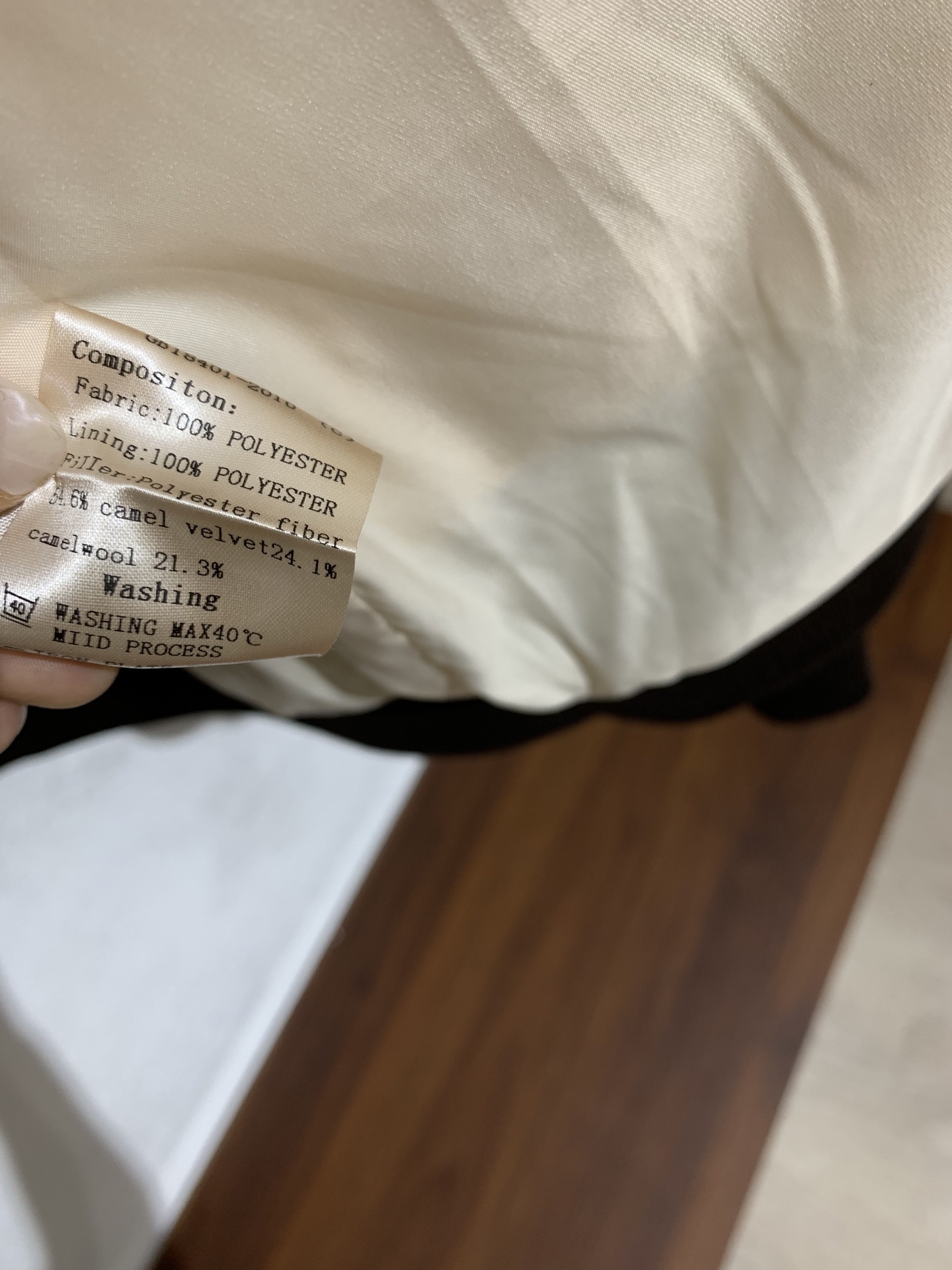 BC🏠男士秋冬新款轻薄棉服外套，官网同步发售！开模定制五金辅料、三标齐，内里薄棉填充，面料舒适柔软细腻、