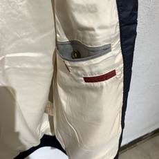 BC🏠男士秋冬新款轻薄棉服外套,官网同步发售!开模定制五金辅料、三标齐,内里薄棉填充,面料舒适柔软细腻、 BC🏠男士秋冬新款轻薄棉服外套,官网同步发售!开模定制五金辅料、三标齐,内里薄棉填充,面料舒适柔软细腻、