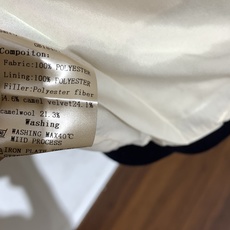 BC🏠男士秋冬新款轻薄棉服外套,官网同步发售!开模定制五金辅料、三标齐,内里薄棉填充,面料舒适柔软细腻、 BC🏠男士秋冬新款轻薄棉服外套,官网同步发售!开模定制五金辅料、三标齐,内里薄棉填充,面料舒适柔软细腻、