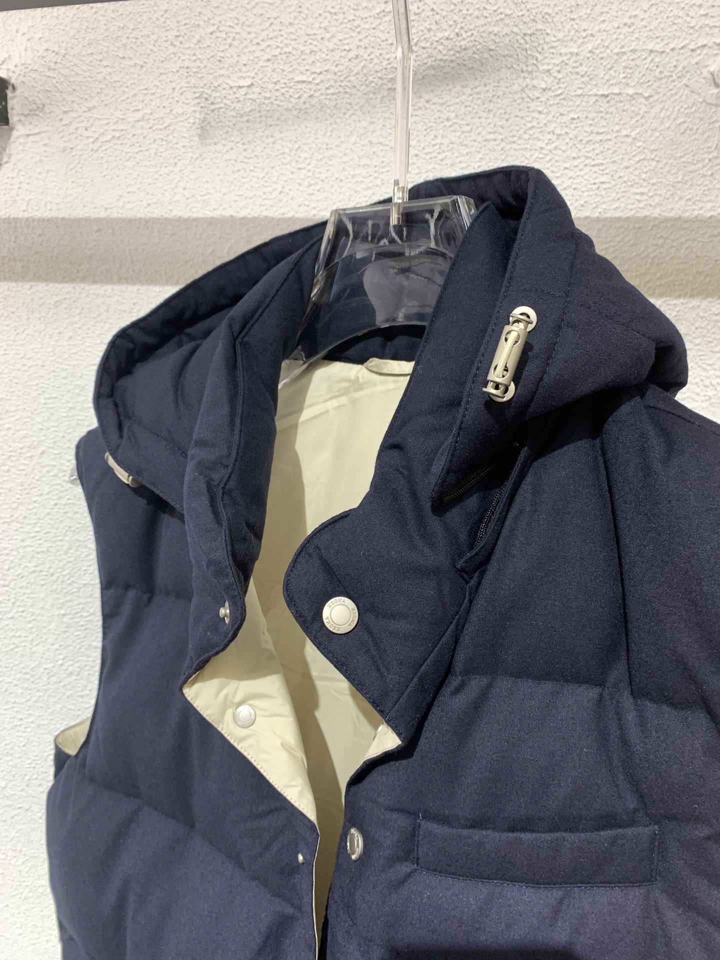 羽绒服 Zz洁尼亚🏠秋冬新款立领羽绒马甲（帽子可拆卸）开模定制五金辅料，羊毛混纺面料，内里填充白鸭绒，简