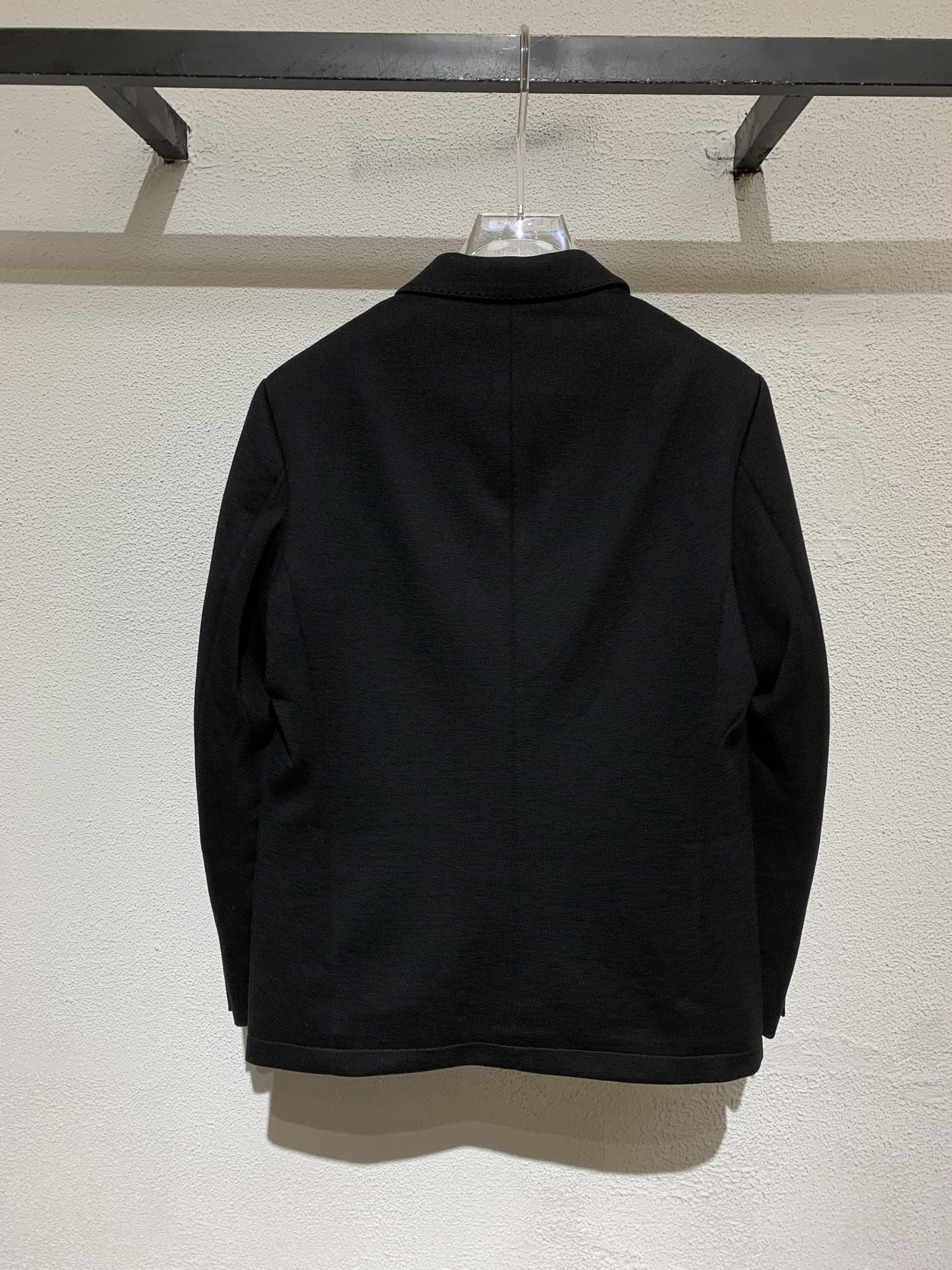 羽绒服 lP🆕&诺悠 翩雅🏡秋冬新款男士西装羽绒外套！高定面料 透气舒适度高，90%鹅绒填充、暖和度十足