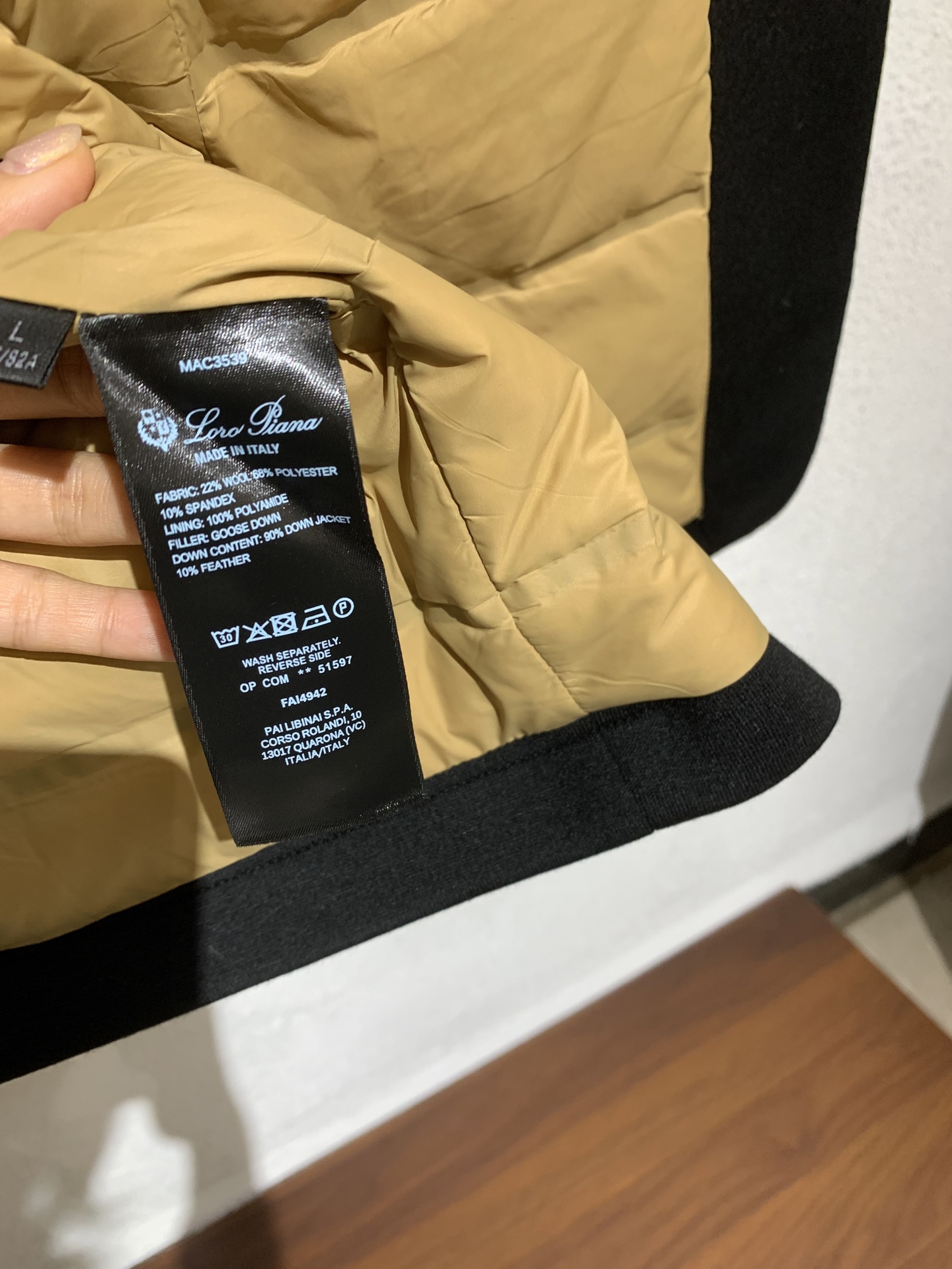 羽绒服 lP🆕&诺悠 翩雅🏡秋冬新款男士西装羽绒外套！高定面料 透气舒适度高，90%鹅绒填充、暖和度十足