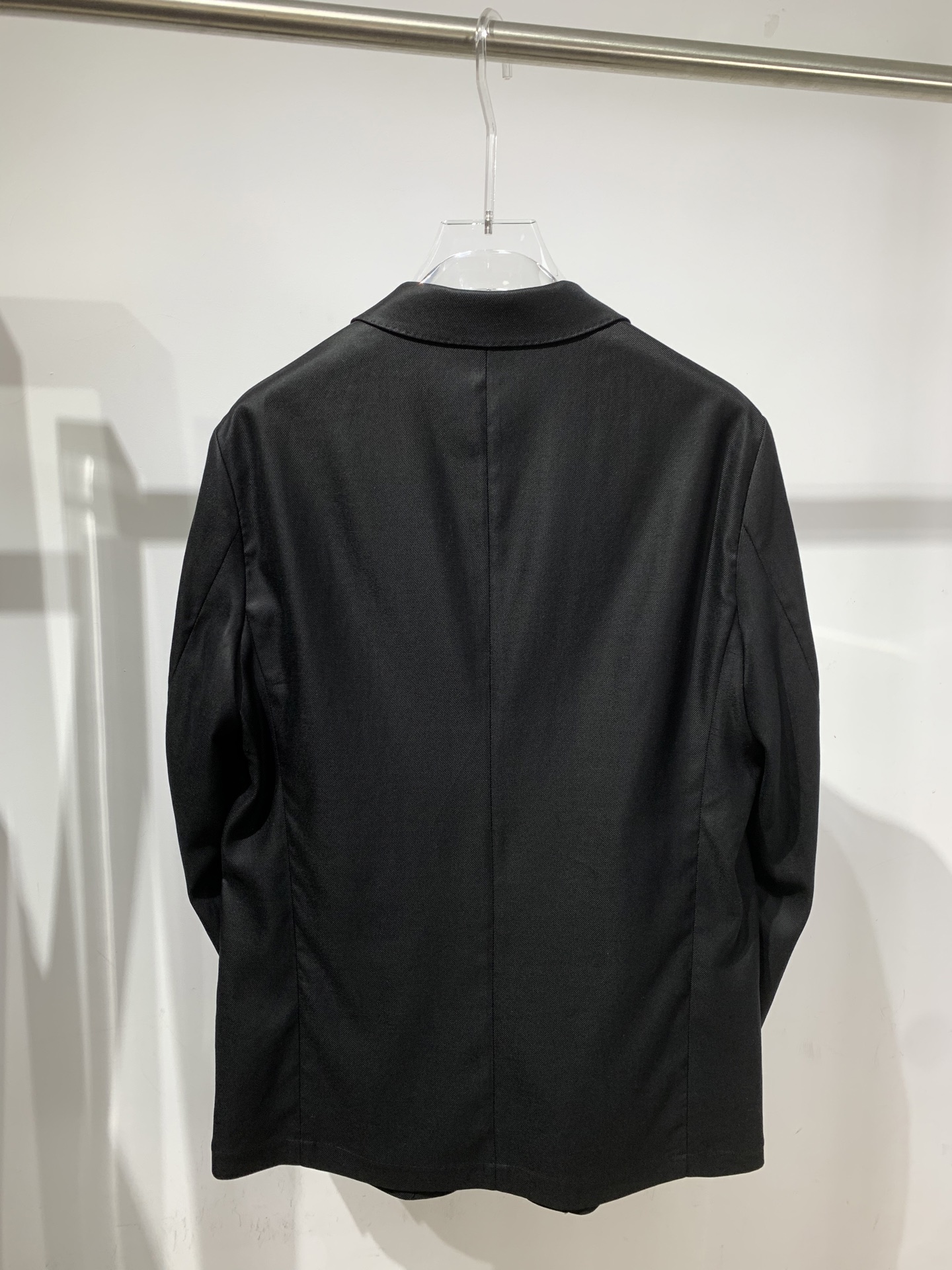 Loro Piana诺悠 翩雅🔥#2026 春装新款男士商务休闲西服，采用优质 莱赛尔纤维 亚麻 氨纶混