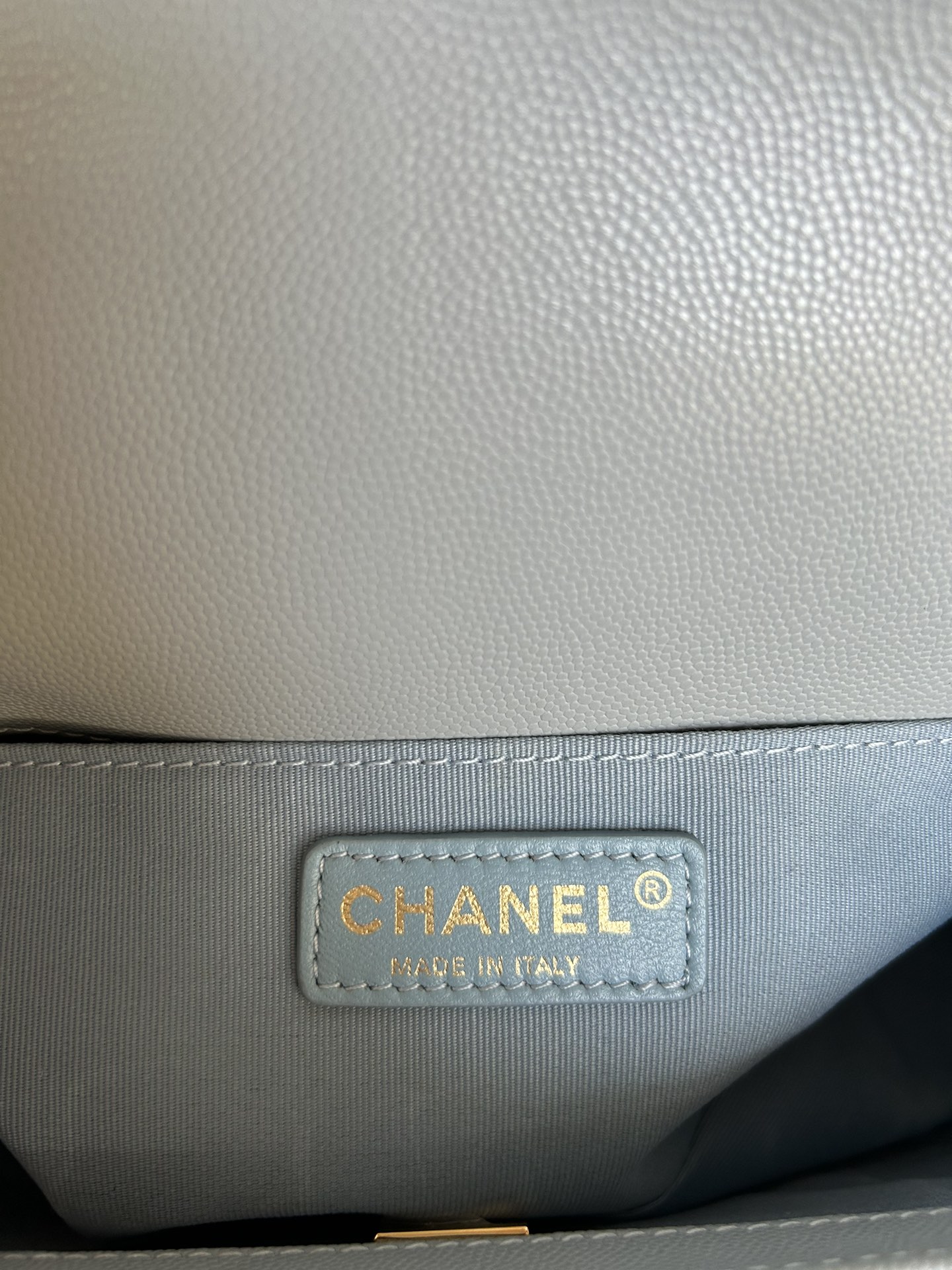 V格细球纹Chanel18秋冬爆款67086leboy系列V格进口细球纹小牛皮实物颜色非常漂亮原厂进口2