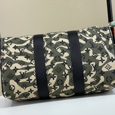 【Keepall Bandoulière 35 cc手袋】m95773 迷彩/村上隆 中古限量版speedy枕头包旅行袋 【Keepall Bandoulière 35 cc手袋】m95773 迷彩/村上隆 中古限量版speedy枕头包旅行袋