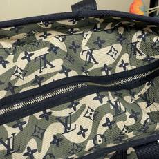【顶级原单】【LV ×Takashi Tote 手袋 】m95783 迷彩/村上隆 村上隆手提单肩包购物袋 LV ×Ta 【顶级原单】【LV ×Takashi Tote 手袋 】m95783 迷彩/村上隆 村上隆手提单肩包购物袋 LV ×Ta