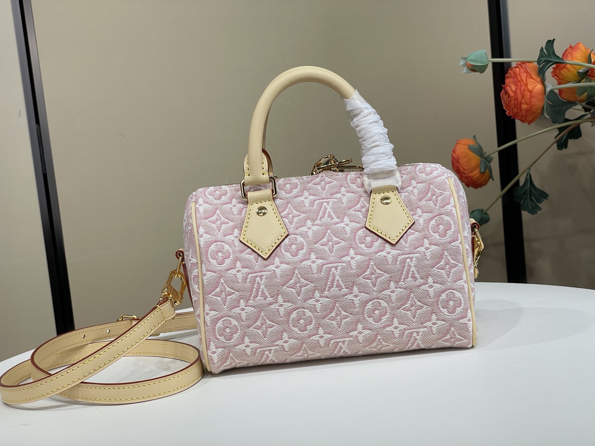 【顶级原单】【SPEEDY BANDOULIÈRE 20 手袋】M2A039 粉色/提花 本款 Speedy Bando 【顶级原单】【SPEEDY BANDOULIÈRE 20 手袋】M2A039 粉色/提花 本款 Speedy Bando