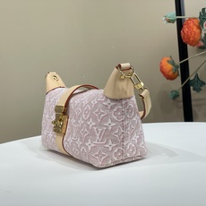 【顶级原单】【POCHETTE MIA 手袋】M2A382 粉色/提花 本款优雅 Pochette Mia 手袋聚焦 M 【顶级原单】【POCHETTE MIA 手袋】M2A382 粉色/提花 本款优雅 Pochette Mia 手袋聚焦 M