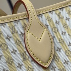 【顶级原单】【Neverfull MM 手袋】m28457黄色 m29483 杏色 #条纹(2026夏天) 为了纪念众 【顶级原单】【Neverfull MM 手袋】m28457黄色 m29483 杏色 #条纹(2026夏天) 为了纪念众