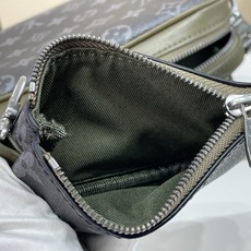 【顶级原单】【TRIO 邮差包】M28628 黑花/绿色 本款 Trio 邮差包结合 Monogram Eclipse 【顶级原单】【TRIO 邮差包】M28628 黑花/绿色 本款 Trio 邮差包结合 Monogram Eclipse