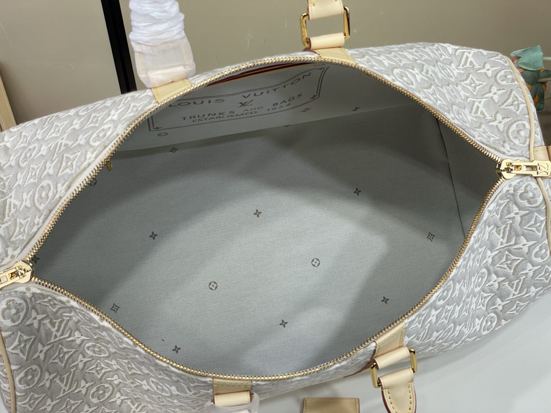 【顶级原单】【KEEPALL BANDOULIÈRE 45 旅行袋】M29670 白色/提花 本款 Keepall Ba