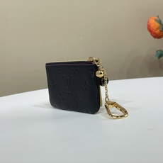 【顶级原单】【零钱钥匙包】m28992 浅紫色 m28993 杏色小鸡黄/海军蓝/圆珠拉牌(花卉) 以本季特有的别致色 【顶级原单】【零钱钥匙包】m28992 浅紫色 m28993 杏色小鸡黄/海军蓝/圆珠拉牌(花卉) 以本季特有的别致色