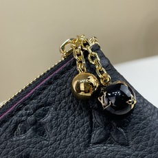 【顶级原单】【零钱钥匙包】m28992 浅紫色 m28993 杏色小鸡黄/海军蓝/圆珠拉牌(花卉) 以本季特有的别致色 【顶级原单】【零钱钥匙包】m28992 浅紫色 m28993 杏色小鸡黄/海军蓝/圆珠拉牌(花卉) 以本季特有的别致色