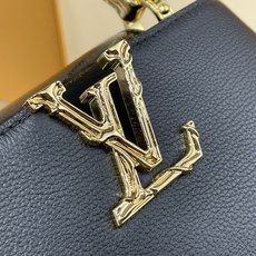 【顶级原单】【CAPUCINES 迷你手袋】 m13737 黑色(金属不规则手柄) 本款 Capucines 迷你手袋出 【顶级原单】【CAPUCINES 迷你手袋】 m13737 黑色(金属不规则手柄) 本款 Capucines 迷你手袋出