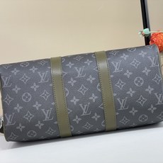 【顶级原单】【KEEPALL BANDOULIÈRE 35 手袋】M28639 黑花/绿色本款 Keepall Band 【顶级原单】【KEEPALL BANDOULIÈRE 35 手袋】M28639 黑花/绿色本款 Keepall Band