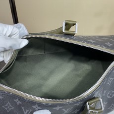 【顶级原单】【KEEPALL BANDOULIÈRE 35 手袋】M28639 黑花/绿色本款 Keepall Band 【顶级原单】【KEEPALL BANDOULIÈRE 35 手袋】M28639 黑花/绿色本款 Keepall Band