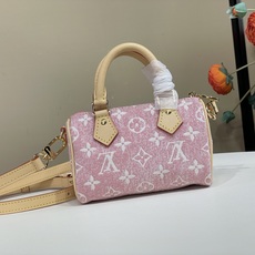 【顶级原单】【Nano Speedy 手袋】M81213 粉色(牛仔) 是路易威登经典 Speedy 手袋的玲珑演绎,此 【顶级原单】【Nano Speedy 手袋】M81213 粉色(牛仔) 是路易威登经典 Speedy 手袋的玲珑演绎,此