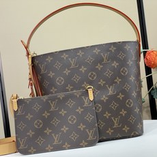 【顶级原单】【All In 中号水桶手袋】M29628老花 采用 Monogram 帆布塑造水桶包构型,其充裕空间可轻 【顶级原单】【All In 中号水桶手袋】M29628老花 采用 Monogram 帆布塑造水桶包构型,其充裕空间可轻