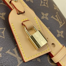 【顶级原单】【All In 中号水桶手袋】M29628老花 采用 Monogram 帆布塑造水桶包构型,其充裕空间可轻 【顶级原单】【All In 中号水桶手袋】M29628老花 采用 Monogram 帆布塑造水桶包构型,其充裕空间可轻