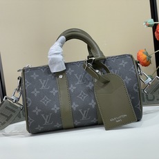 【顶级原单】【KEEPALL BANDOULIÈRE 25 手袋】M28638 黑花/绿色 本款 Keepall Ban 【顶级原单】【KEEPALL BANDOULIÈRE 25 手袋】M28638 黑花/绿色 本款 Keepall Ban