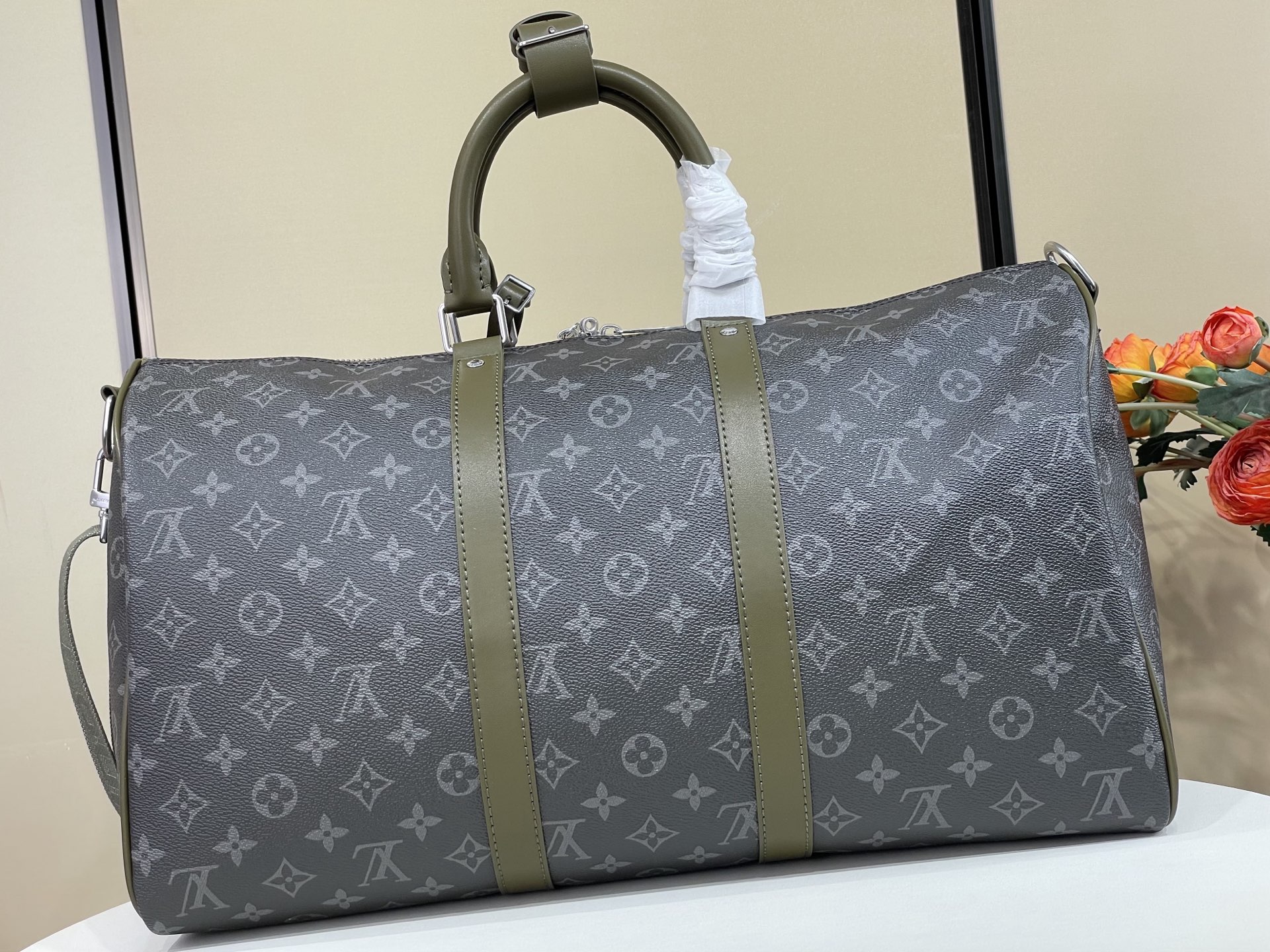 【顶级原单】【KEEPALL BANDOULIÈRE 45 旅行袋】M28837 黑花/绿色 本款 Keepall Ba