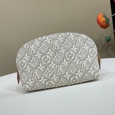 【顶级原单】【POCHETTE COSMÉTIQUE 小号化妆包】M2A320 白色 M2A419 粉色(提花)本款 P 【顶级原单】【POCHETTE COSMÉTIQUE 小号化妆包】M2A320 白色 M2A419 粉色(提花)本款 P