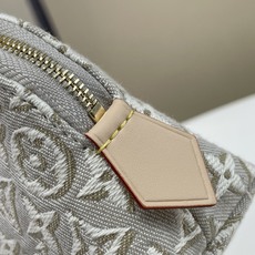 【顶级原单】【POCHETTE COSMÉTIQUE 小号化妆包】M2A320 白色 M2A419 粉色(提花)本款 P 【顶级原单】【POCHETTE COSMÉTIQUE 小号化妆包】M2A320 白色 M2A419 粉色(提花)本款 P