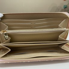 【顶级原单】【Zippy 拉链钱夹】M29575 粉色/提花 这款拉链钱包在高架提花帆布上重新想象,用Monogram 【顶级原单】【Zippy 拉链钱夹】M29575 粉色/提花 这款拉链钱包在高架提花帆布上重新想象,用Monogram