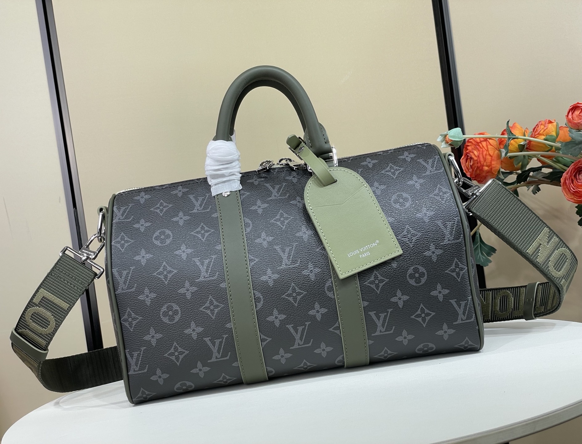 【顶级原单】【KEEPALL BANDOULIÈRE 35 手袋】M28639 黑花/绿色 本款 Keepall Ban 【顶级原单】【KEEPALL BANDOULIÈRE 35 手袋】M28639 黑花/绿色 本款 Keepall Ban