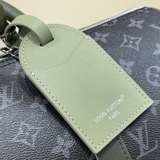 【顶级原单】【KEEPALL BANDOULIÈRE 35 手袋】M28639 黑花/绿色 本款 Keepall Ban 【顶级原单】【KEEPALL BANDOULIÈRE 35 手袋】M28639 黑花/绿色 本款 Keepall Ban