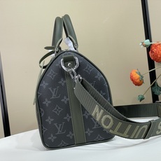 【顶级原单】【KEEPALL BANDOULIÈRE 35 手袋】M28639 黑花/绿色 本款 Keepall Ban 【顶级原单】【KEEPALL BANDOULIÈRE 35 手袋】M28639 黑花/绿色 本款 Keepall Ban
