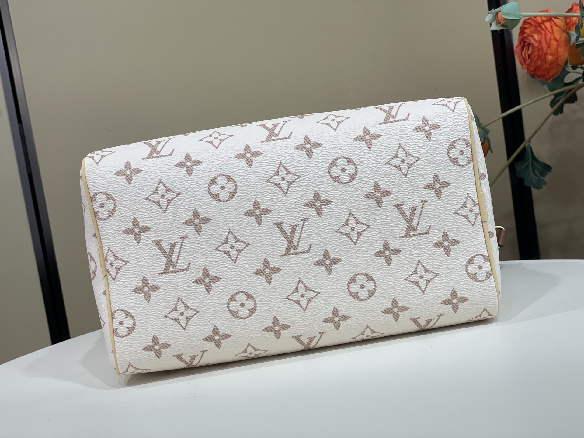 【顶级原单】M2A038✨‼️LV Crafty 系列呈现精巧 Speedy Bandoulière 手袋，致意夏日妙趣