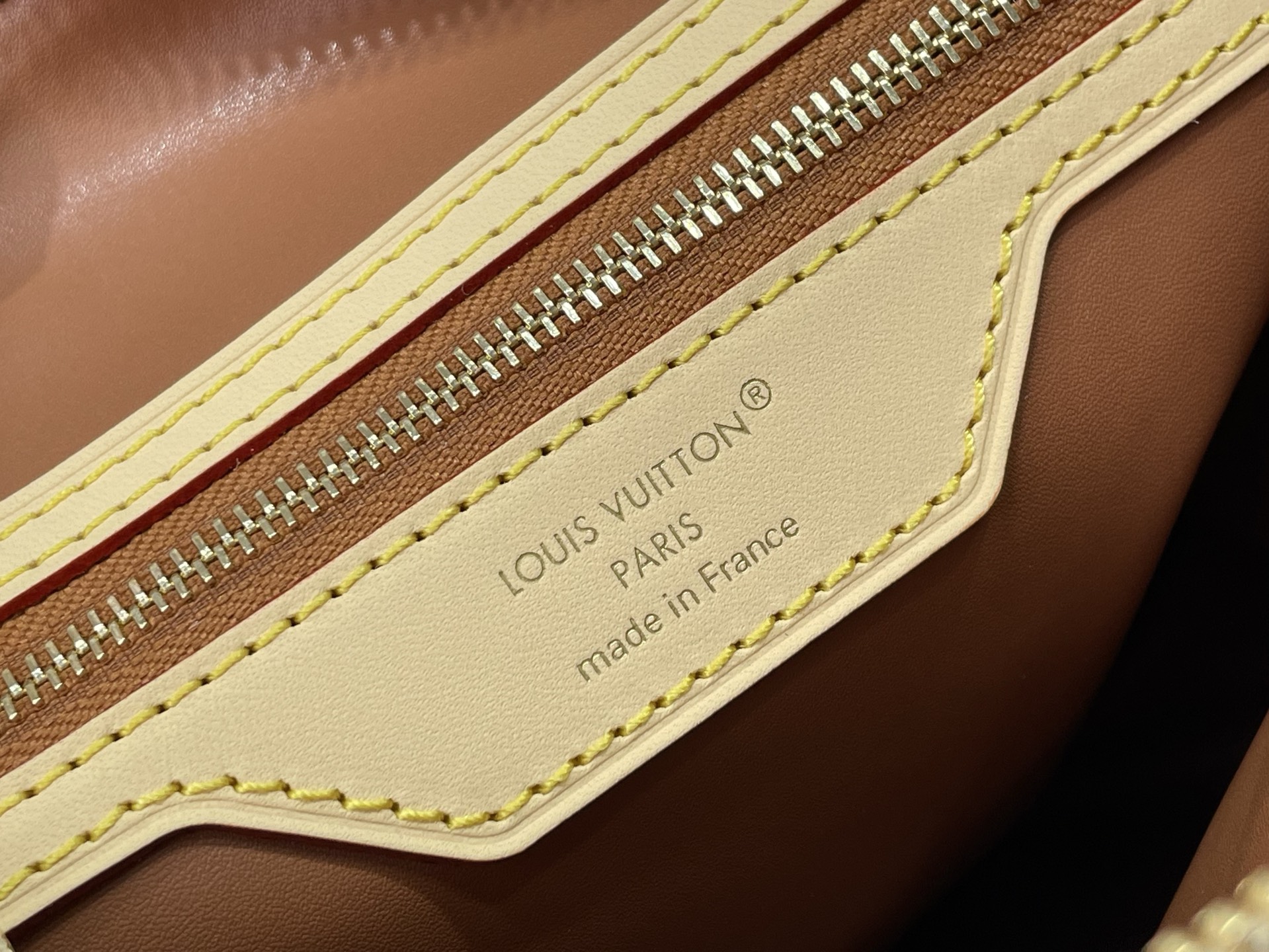 【顶级原单】M2A038✨‼️LV Crafty 系列呈现精巧 Speedy Bandoulière 手袋，致意夏日妙趣