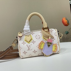 【顶级原单】【NANO SPEEDY 手袋 】M29781 白花(沙丘) LV Crafty 系列焕新推出 Nano S 【顶级原单】【NANO SPEEDY 手袋 】M29781 白花(沙丘) LV Crafty 系列焕新推出 Nano S